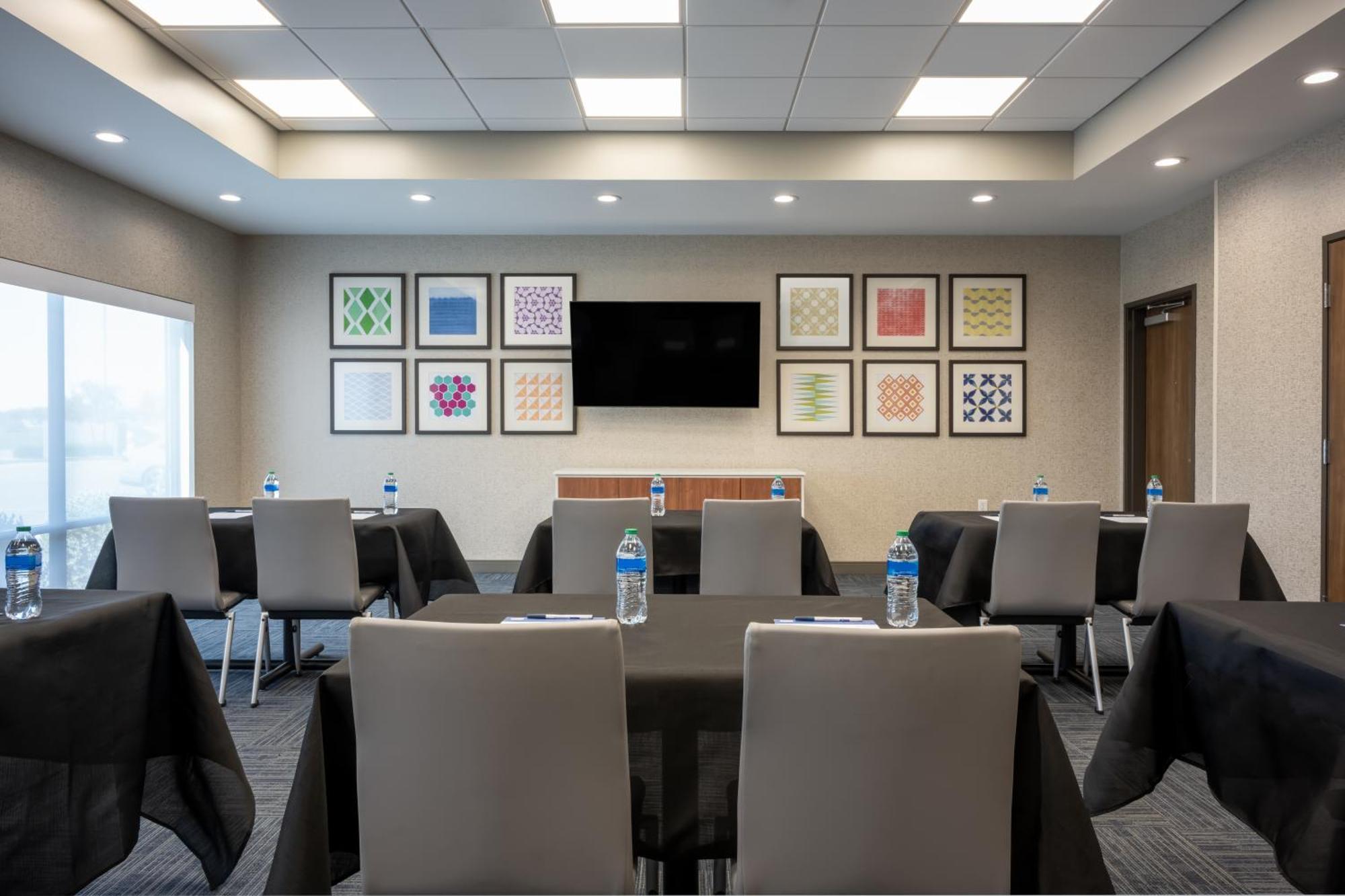 Holiday Inn Express & Suites - Gilbert - Mesa Gateway Airport Екстер'єр фото